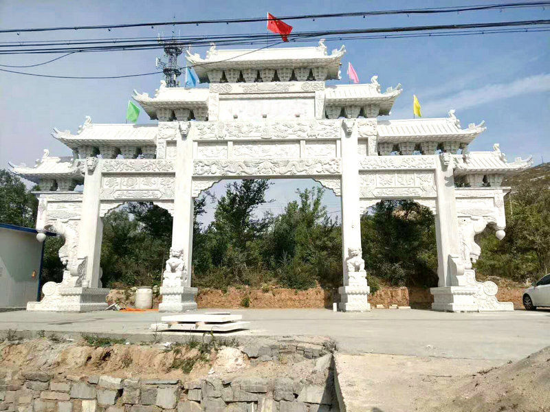 石雕牌坊