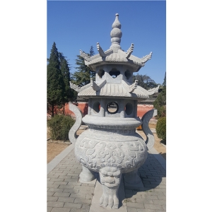 石塔15